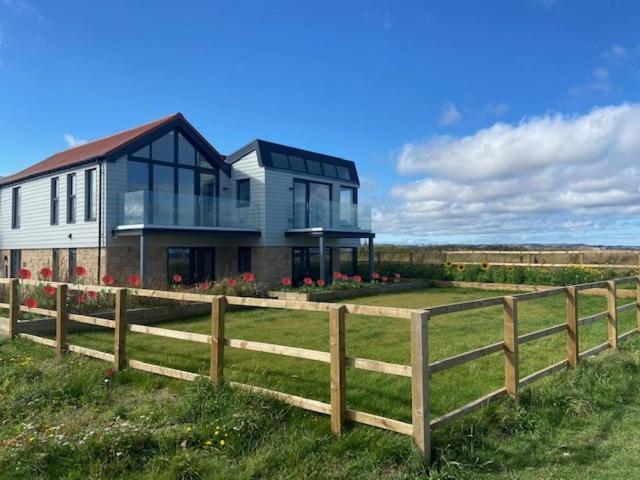 Signal House - A Stunning Beach House - 2020 Build Amble Buitenkant foto