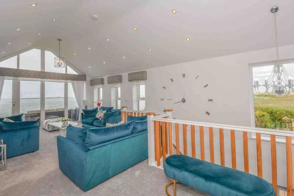 Signal House - A Stunning Beach House - 2020 Build Amble Buitenkant foto
